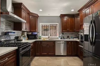 6609 S Figueroa, Los Angeles, CA 90003 - Photo 11