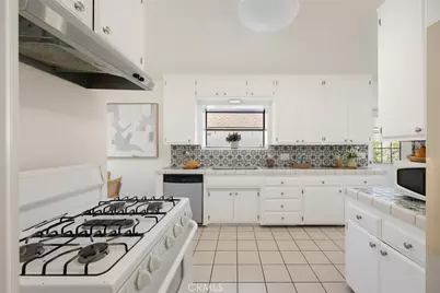 2330 Lorain Road, San Marino, CA 91108 - Photo 11