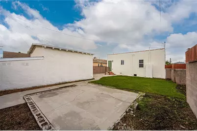 1125 W 99th, Los Angeles, CA 90044 - Photo 19