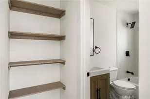 2430 W Bennett, Compton, CA 90220 - Photo 15