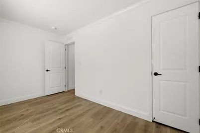 2193 Los Feliz Drive #8, Thousand Oaks, CA 91362 - Photo 17