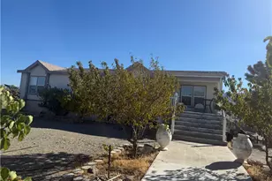3123 Del Rosa Rd, Phelan, CA 92371 - Photo 1
