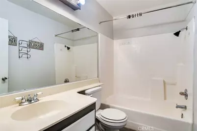 8344 Bermuda Court, Fontana, CA 92335 - Photo 11