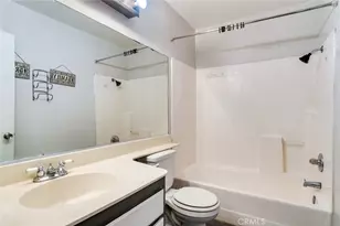 8344 Bermuda Ct, Fontana, CA 92335 - Photo 11