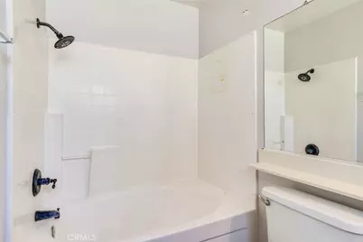8344 Bermuda Court, Fontana, CA 92335 - Photo 15