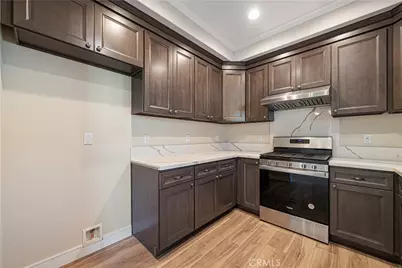 262 N Wilson Avenue #104, Pasadena, CA 91106 - Photo 13