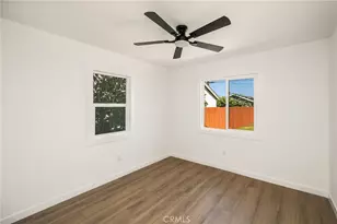 1005 W 132nd St, Compton, CA 90222 - Photo 17