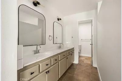 13724 Cordary, Hawthorne, CA 90250 - Photo 17
