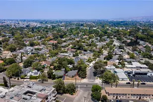 10207 Camarillo St, Toluca Lake, CA 91602 - Photo 29