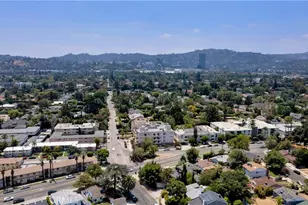 10207 Camarillo St, Toluca Lake, CA 91602 - Photo 27