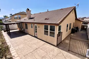 7432 Cobble Creek Dr, Eastvale, CA 92880 - Photo 25