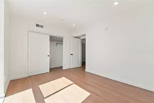 176 N Catalina Ave, Pasadena, CA 91106 - Photo 23