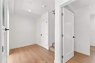 176 N Catalina Ave, Pasadena, CA 91106 - Photo 21