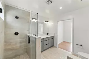 176 N Catalina Ave, Pasadena, CA 91106 - Photo 15