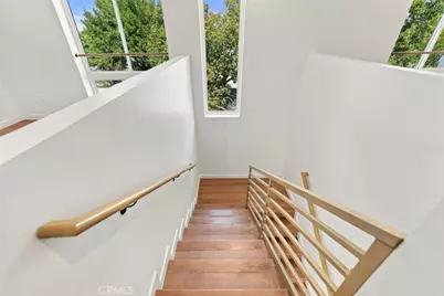176 N Catalina Ave #404, Pasadena, CA 91106 - Photo 29