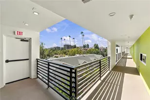 176 N Catalina Ave, Pasadena, CA 91106 - Photo 13