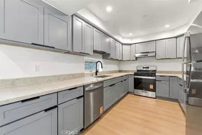176 N Catalina Ave #102, Pasadena, CA 91106 - Photo 25