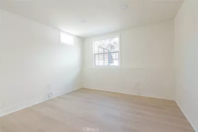 210 N Naomi, Burbank, CA 91505 - Photo 39