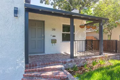 210 N Naomi, Burbank, CA 91505 - Photo 7