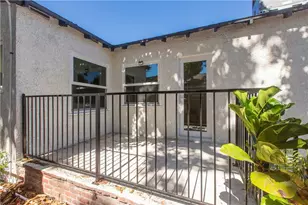 210 N Naomi, Burbank, CA 91505 - Photo 43