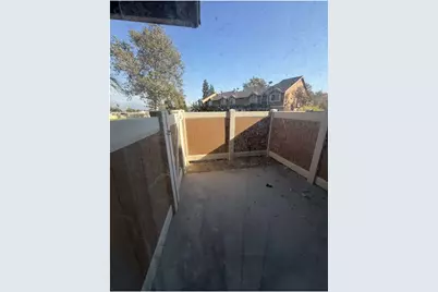 1460 Kendall #15, San Bernardino, CA 92407 - Photo 9