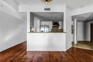 908 S Ardmore Ave, Los Angeles, CA 90006 - Photo 15