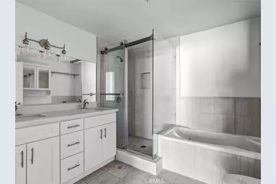 908 S Ardmore Avenue #201, Los Angeles, CA 90006 - Photo 21