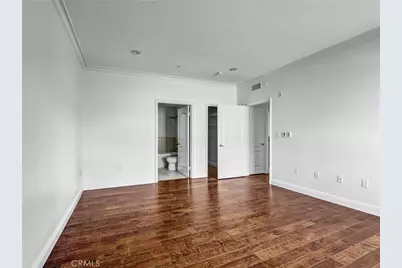 908 S Ardmore Avenue #201, Los Angeles, CA 90006 - Photo 19
