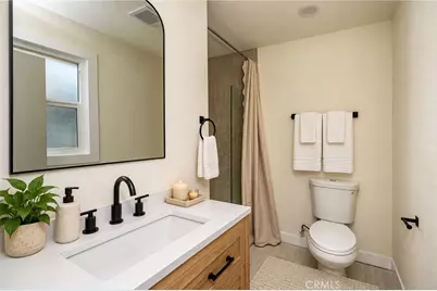 2047 W 78th Place, Los Angeles, CA 90047 - Photo 17