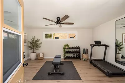 2047 W 78th Place, Los Angeles, CA 90047 - Photo 13