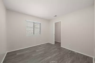 28569 Gibraltar, Castaic, CA 91384 - Photo 23