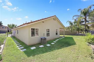 28569 Gibraltar, Castaic, CA 91384 - Photo 37