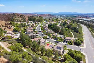 28569 Gibraltar, Castaic, CA 91384 - Photo 43