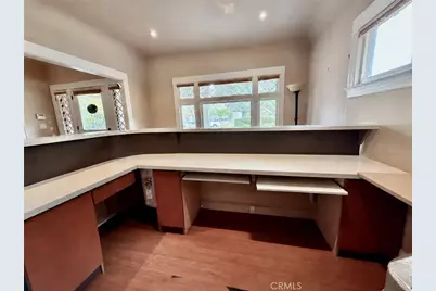 146 E Walnut Avenue, Monrovia, CA 91016 - Photo 7