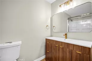 8221 Langdon Ave, Van Nuys, CA 91406 - Photo 13