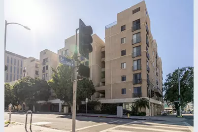 625 S Berendo #301, Los Angeles, CA 90005 - Photo 1
