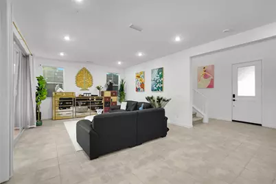 15626 Caterpillar Drive, Fontana, CA 92336 - Photo 5