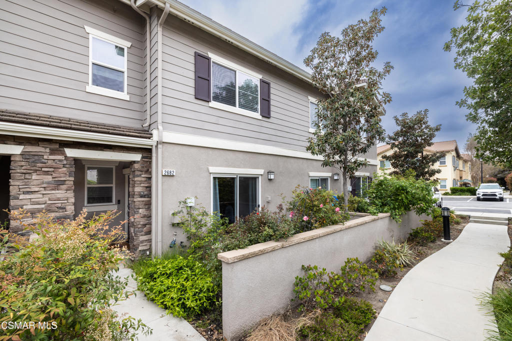 2682 Night Jasmine Dr, Simi Valley, CA 93065 MLS 223001751 Coldwell