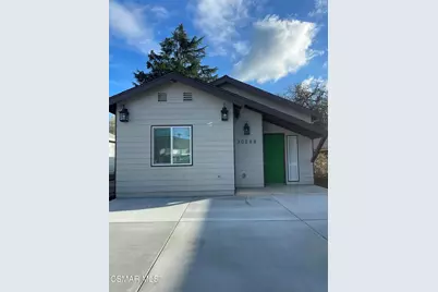 3056 Crescent Way #B, Thousand Oaks, CA 91362 - Photo 1