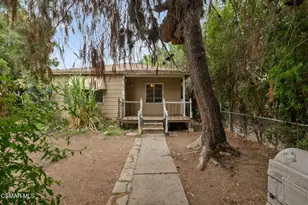 17917 Burbank Blvd, Encino, CA 91316 - Photo 1