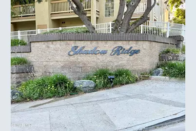 672 Indian Oak Lane #103, Oak Park, CA 91377 - Photo 1