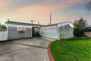 19844 Hemmingway St, Winnetka, CA 91306 - Photo 1