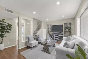 277 Green Lea Pl, Thousand Oaks, CA 91361 - Photo 1