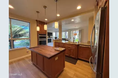 272 Augustine Way #D, Simi Valley, CA 93065 - Photo 1