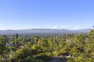 19715 Komar Dr, Tarzana, CA 91356 - Photo 1