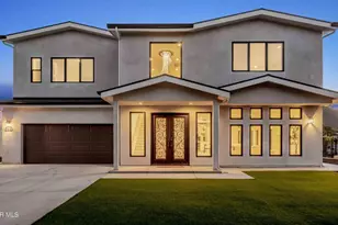 252 Capri Dr, Simi Valley, CA 93065 - Photo 1