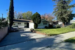 2050 7th St, San Fernando, CA 91340 - Photo 1