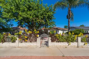 18049 Burbank Blvd, Encino, CA 91316 - Photo 1