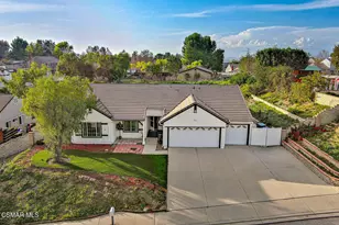 221 Hazelridge Ct, Simi Valley, CA 93065 - Photo 1