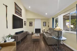 5696 Meadow Vista Wy, Agoura Hills, CA 91301 - Photo 1